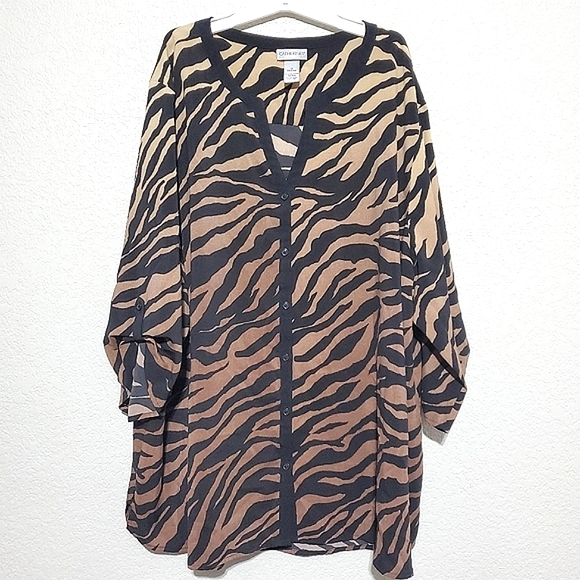 Catherines Tops - Catherines 4X tiger print button down tunic top roll tab sleeve animal print